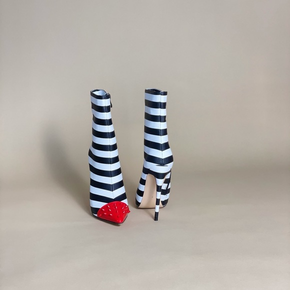 Booties - Picture 3 of 4